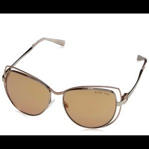 Almost new Michael Kors sunglasses